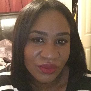 Meet your Posher, Sandea